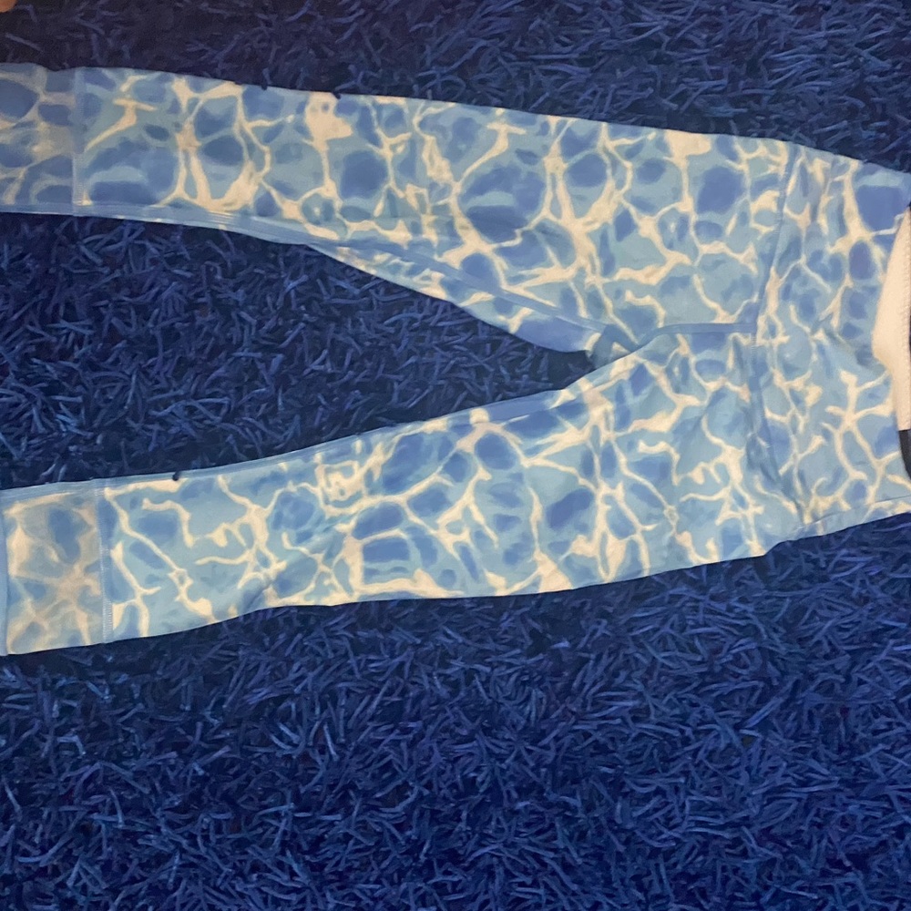 Victoria Secret Water Design Leggings